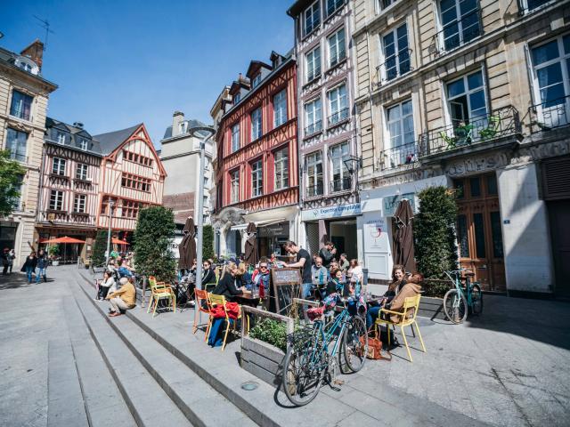 Place De La Pucelle - Terraces