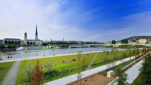 Quais linkes Ufer Rouen