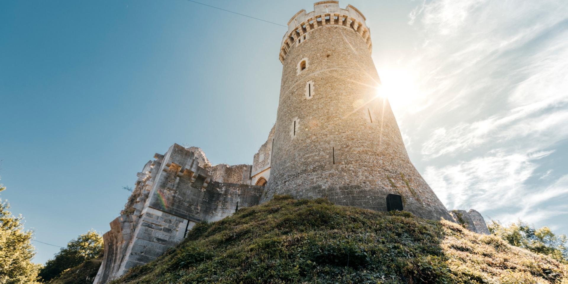 Alan Aubry, metropole rouen, moulineaux, castello, robert il diavolo, gioco di fuga, horror, storia, visita, monumento, natura, famiglia, visita