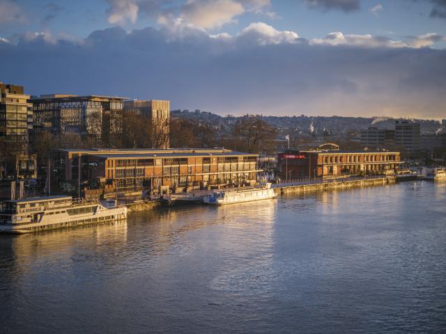 Quays of Rouen and Hangars