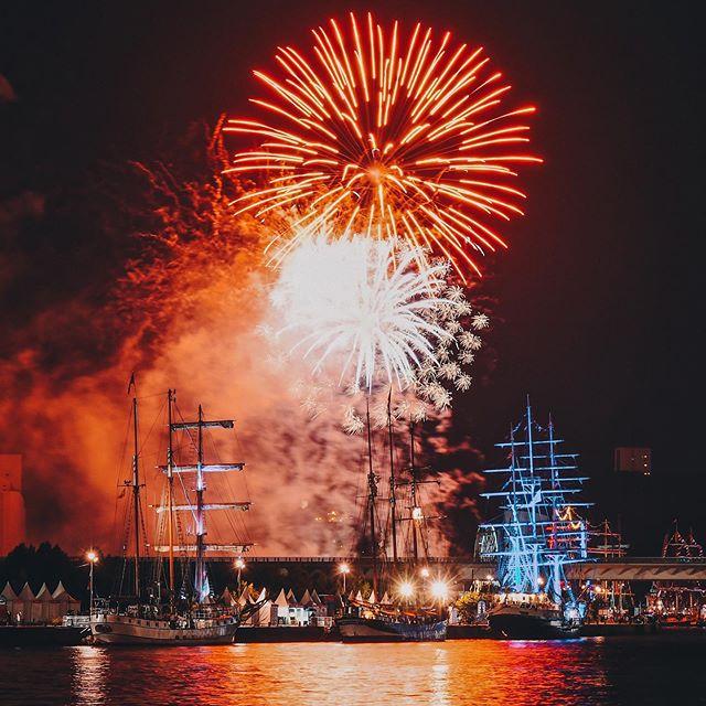 Fireworks of the Armada