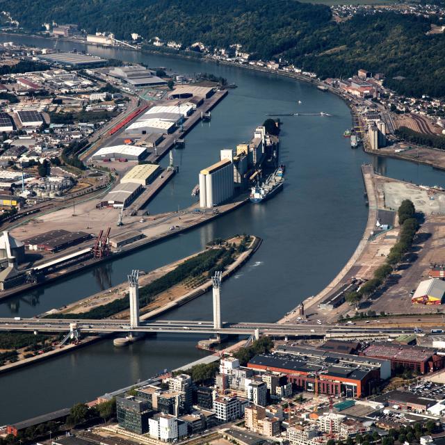 27.02.2023 18 07 26 Aerial View Metropole 0121