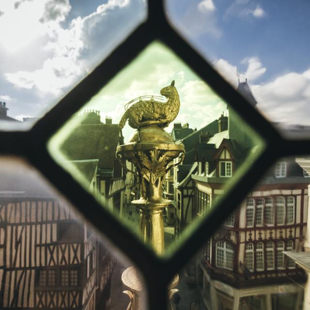 Rouen Gros Horloge visite guidée patrimoine histoire historique musée ville rue découverte