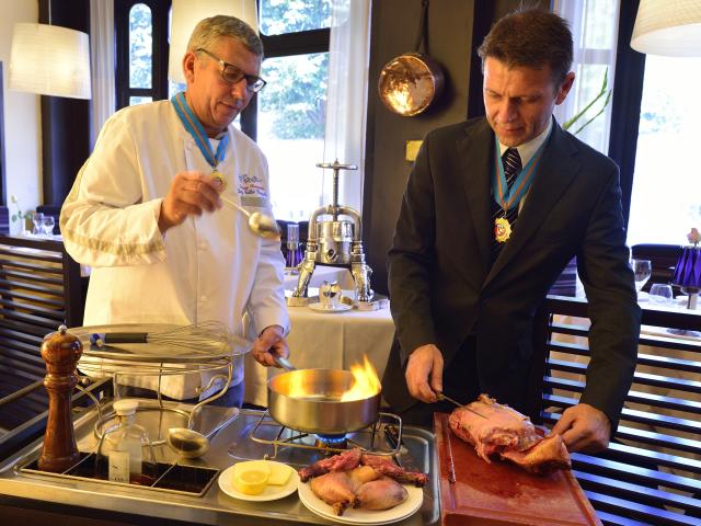 Canard à la Rouennaise Spécialité Rouen Sang Canard Gastronomie Elevage Savoir Faire Manger Restaurant