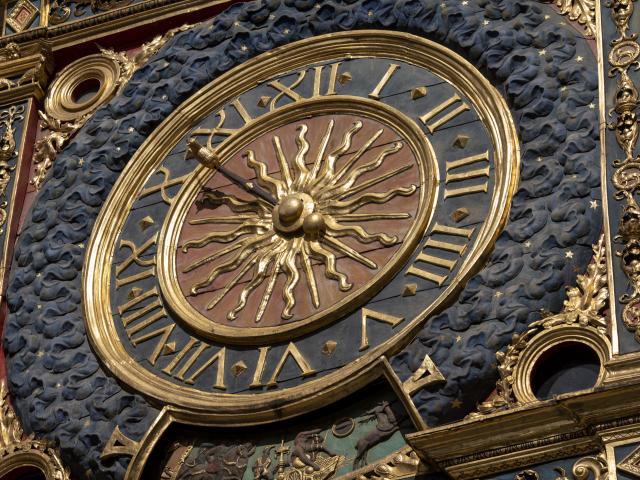 Gros Horloge Patrimoine Historique Dorure Temps Monument Savoir Faire Détails