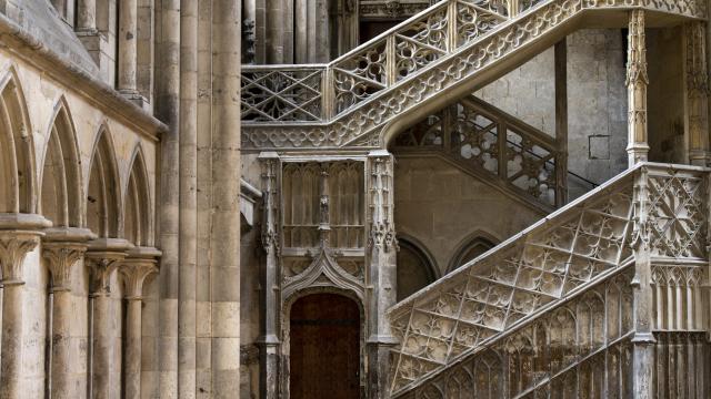 Une Expérience Patrimoniale Rouen histoire patrimoine cathédrale notre dame architecture culture