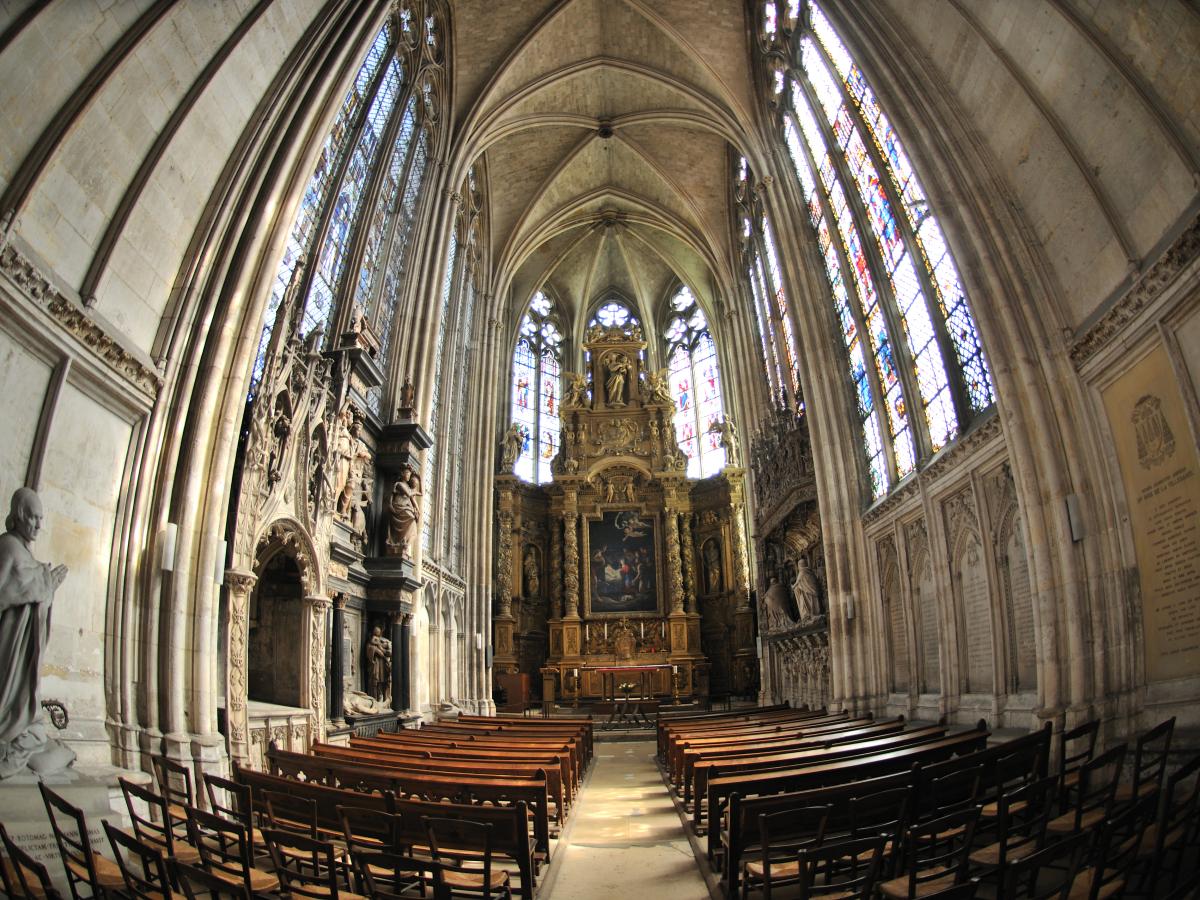 Die Kathedrale, intim und flamboyant