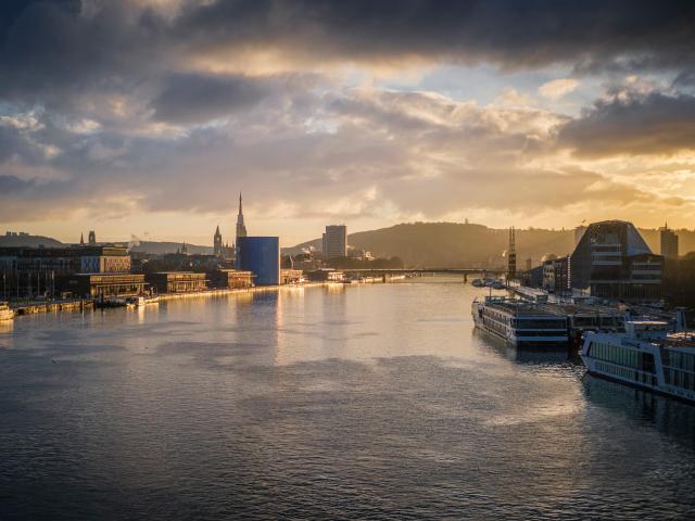 Quais rive-gauche und rive-droite in Rouen, Aufnahme von der Brücke Gustave Flaubert aus